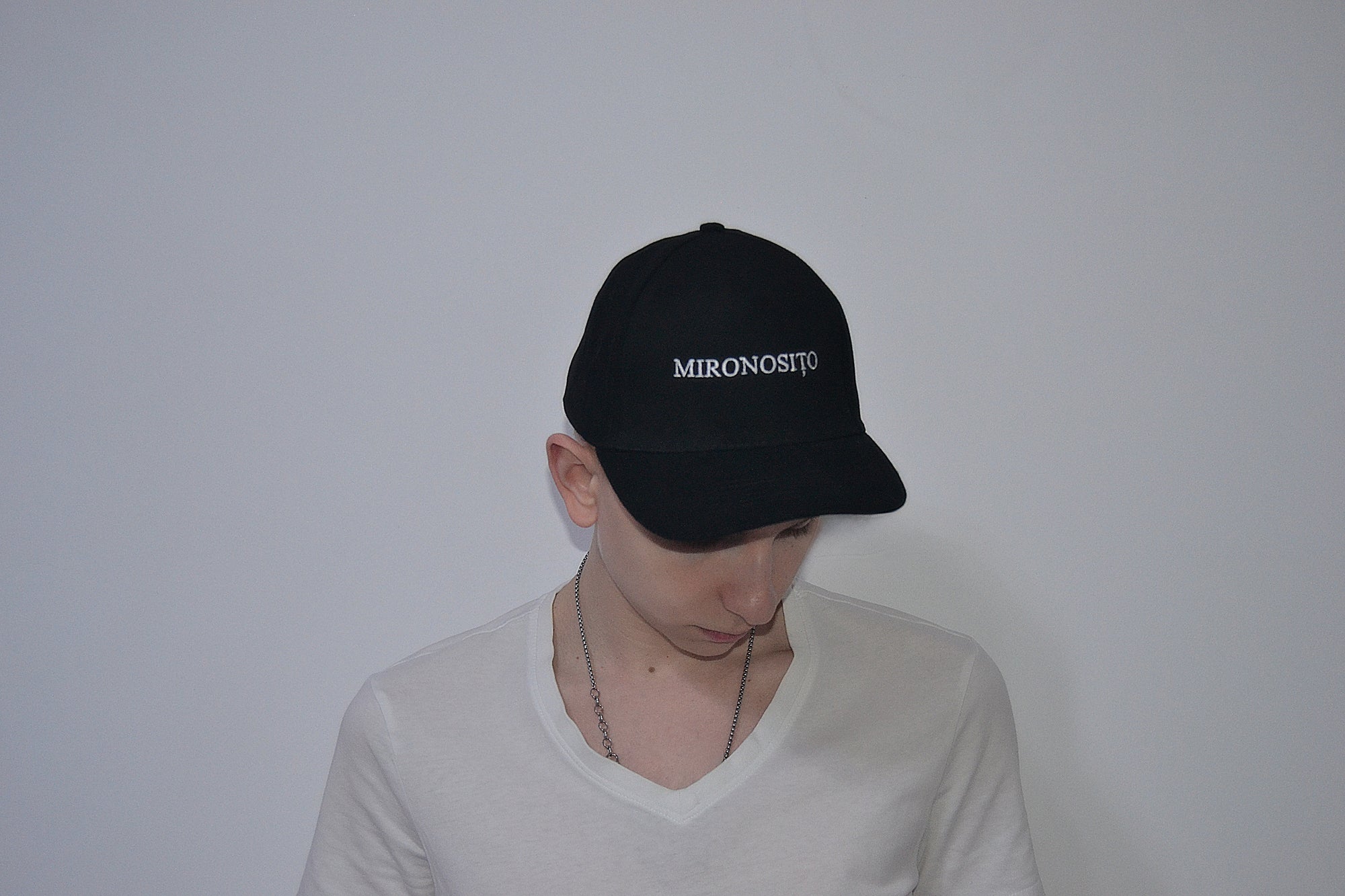 "Mironosiţo" Cap