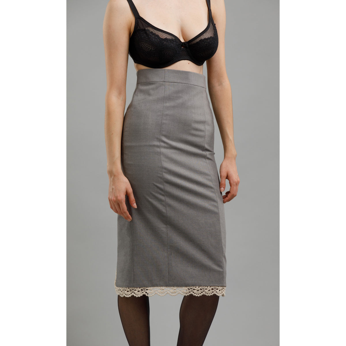 Crochet-lace trim pencil skirt