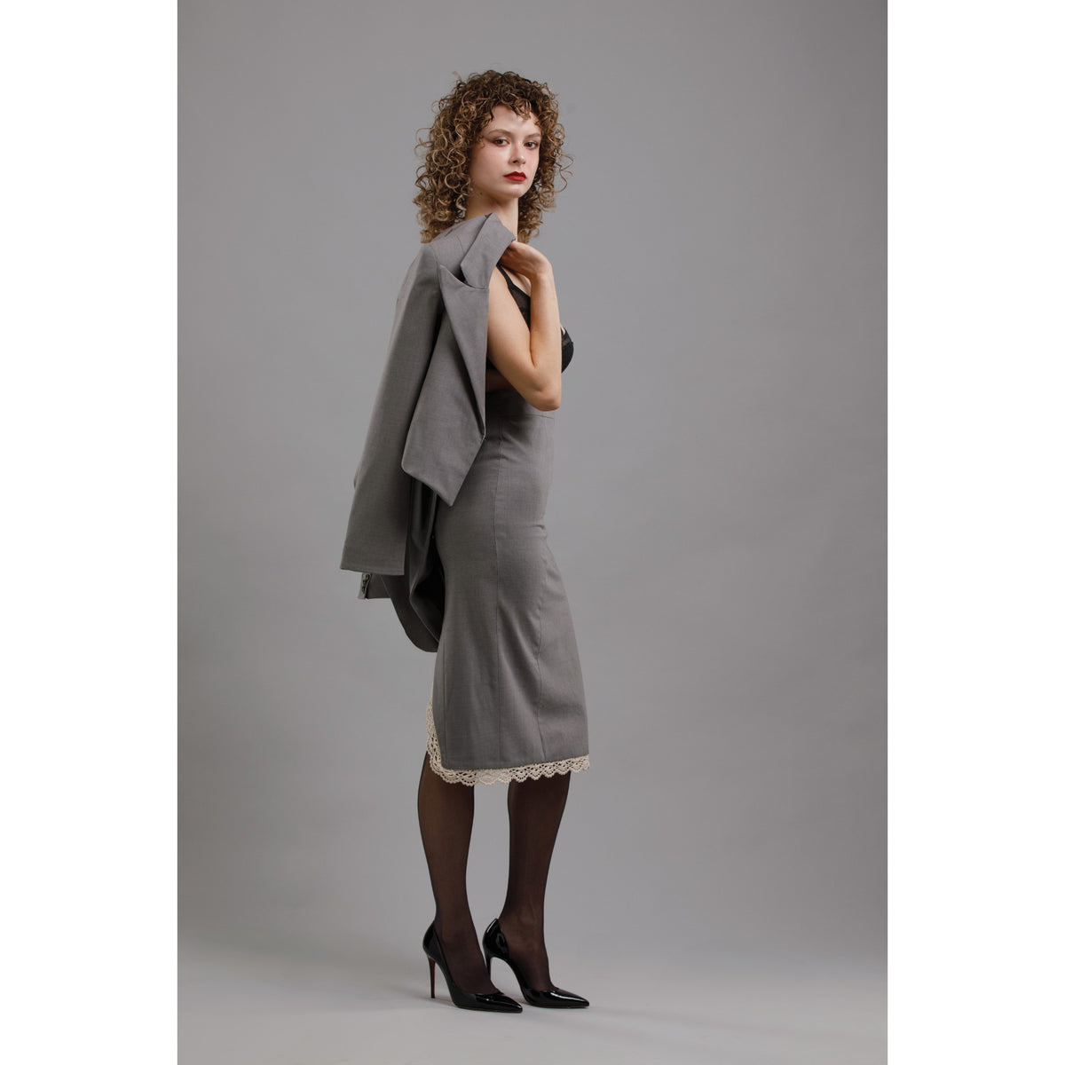 Crochet-lace trim pencil skirt